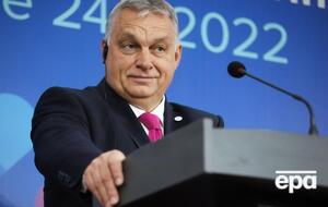 Венгрия хочет "убедить страны ЕС, что общий европейский долг – не решение", отметил Орбан