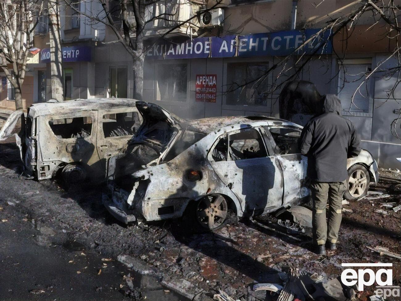 Центр Донецка попал под массированный обстрел