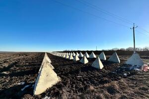 В Белгородской области России расширяют оборонительные позиции вдоль границы с Украиной