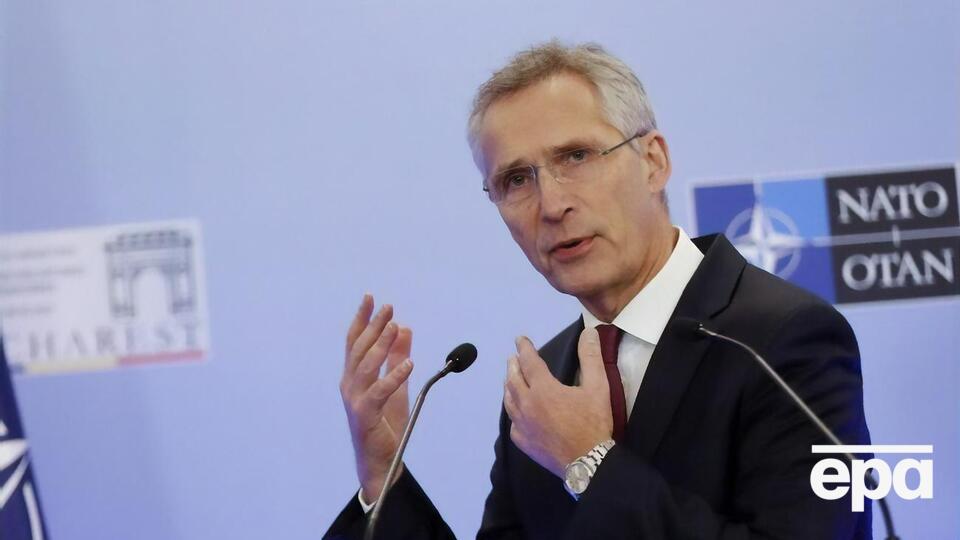 Столтенберг призвал продолжать предоставлять оружие Украине