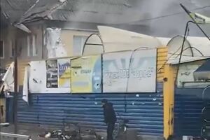 Під вогнем окупантів у Кураховому опинилися ринок, автостанція, заправки, житлові будинки, зазначив Кириленко