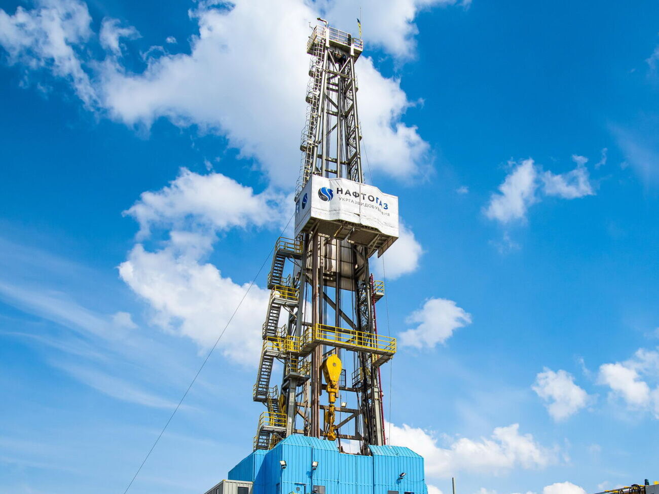 Росіяни знищили десятки об'єктів газовидобувної інфраструктури на окупованих територіях