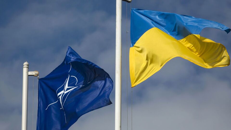 Україна подала заявку до НАТО 30 вересня