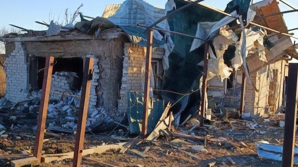 Окупанти регулярно обстрілюють населені пункти України
