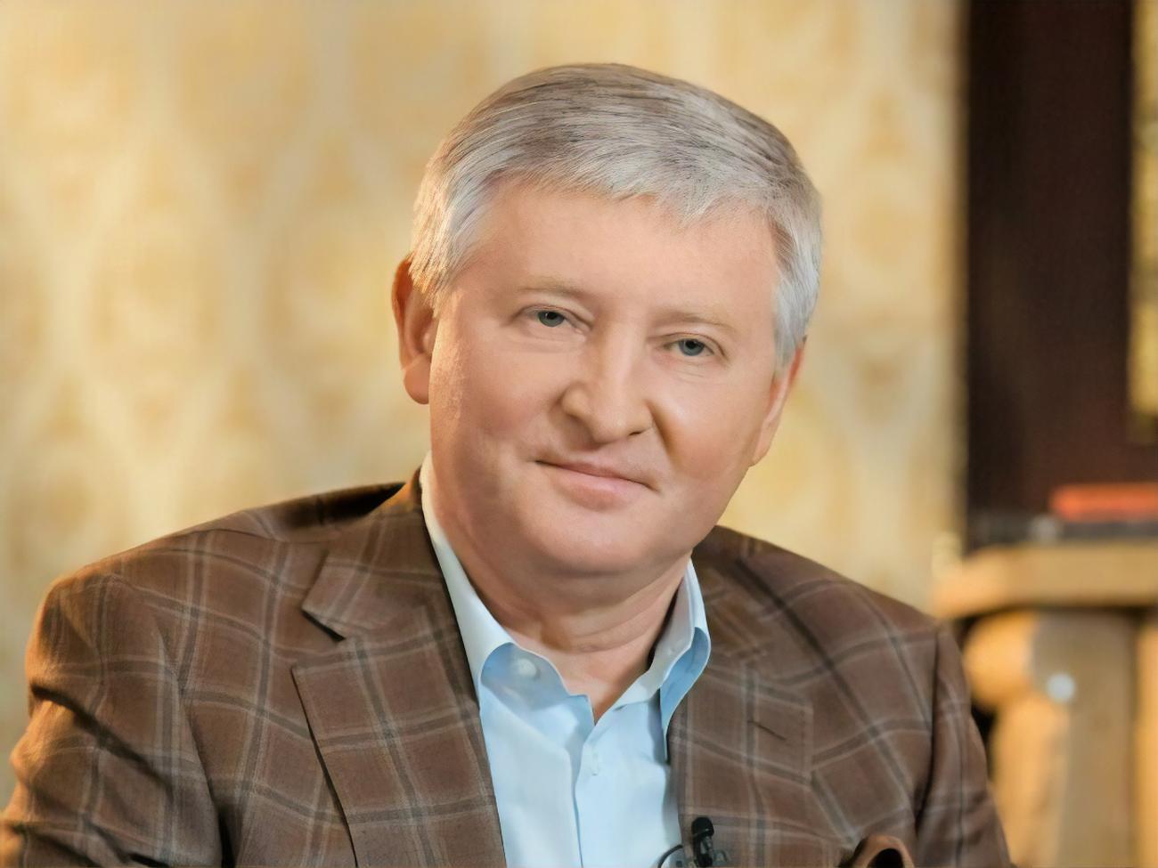 Игра в карты сформировала навык анализа, научила тактике и стратегии, отметил Ахметов