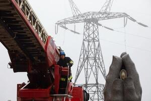 В Одессе и Одесском районе подключили электричество, но возникают перегрузки сети