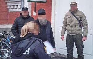 У СБУ заявили, що архієпископ поширював через соцмережі повідомлення, якими принижував національну честь і гідність українців