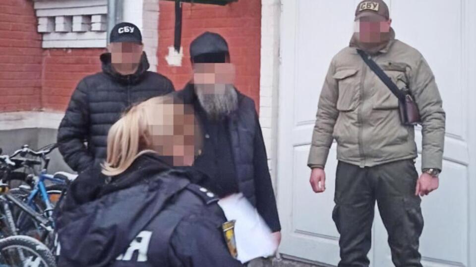 В СБУ заявили, что архиепископ распространял через соцсети сообщения, которыми унижал национальную честь и достоинство украинцев