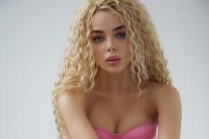 Grosu: Завжди випускаю пісні, які передають мої почуття