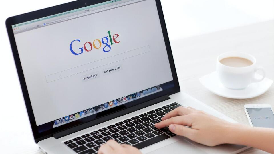 Google має видаляти інформацію з пошуку, якщо користувач доведе, що вона неточна