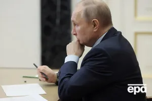 В феврале Путин объявлял о "денацификации" Украины, а теперь гордится "новыми территориями" и "внутренним Азовским морем"