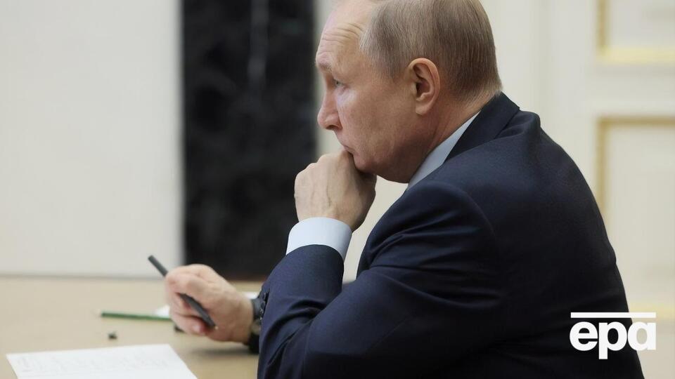 У лютому Путін оголошував про "денацифікацію" України, а тепер пишається "новими територіями" і "внутрішнім Азовським морем"