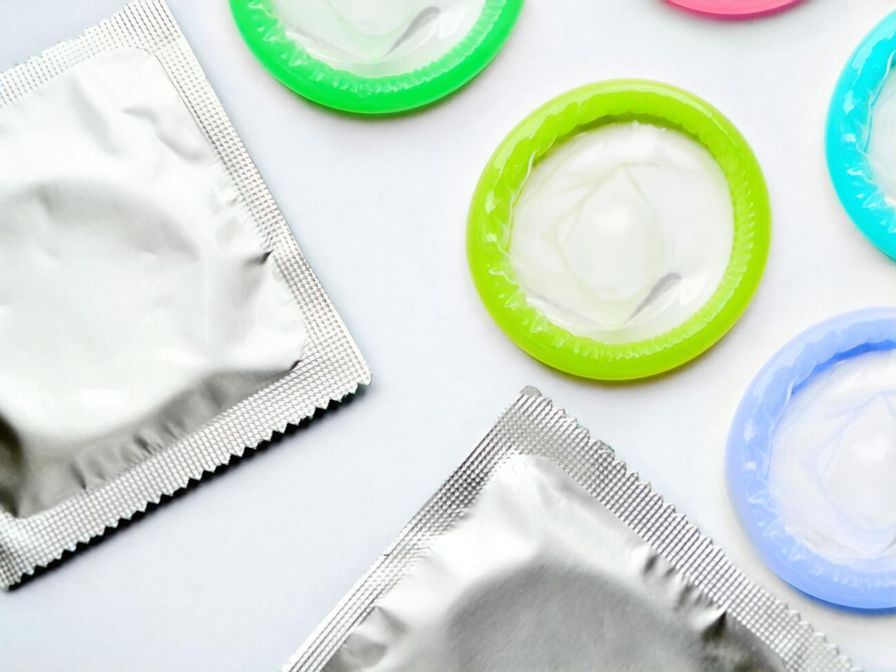 Бесплатные презервативы предусмотрены для молодежи в возрасте от 18 до 25 лет