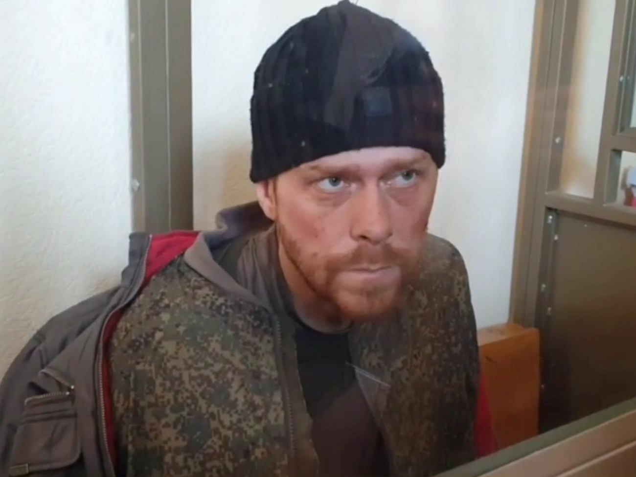 Николин отстал от группы и утверждает: Не понял, что открыл огонь по россиянам, а не украинцам