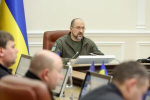 В Украине в результате атак России повреждены все тепловые и гидроэлектростанции, отметил Шмыгаль