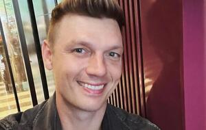 По словам Рут, Картер заявил, что если она заговорит, то ей никто не поверит