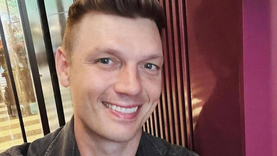 По словам Рут, Картер заявил, что если она заговорит, то ей никто не поверит