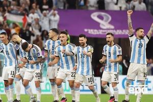 Аргентина второй вышла в полуфинал чемпионата мира