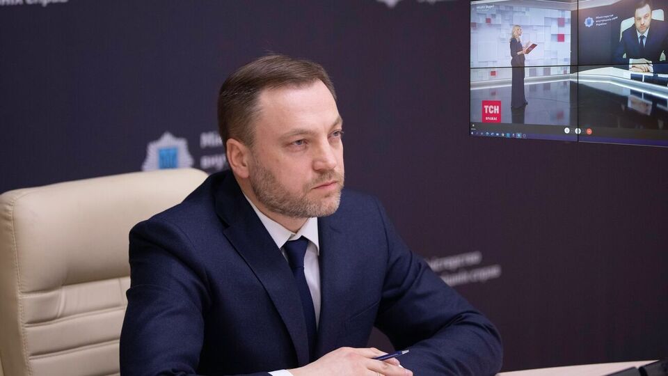 Монастырский назвал массовые "минирования" элементом гибридной войны