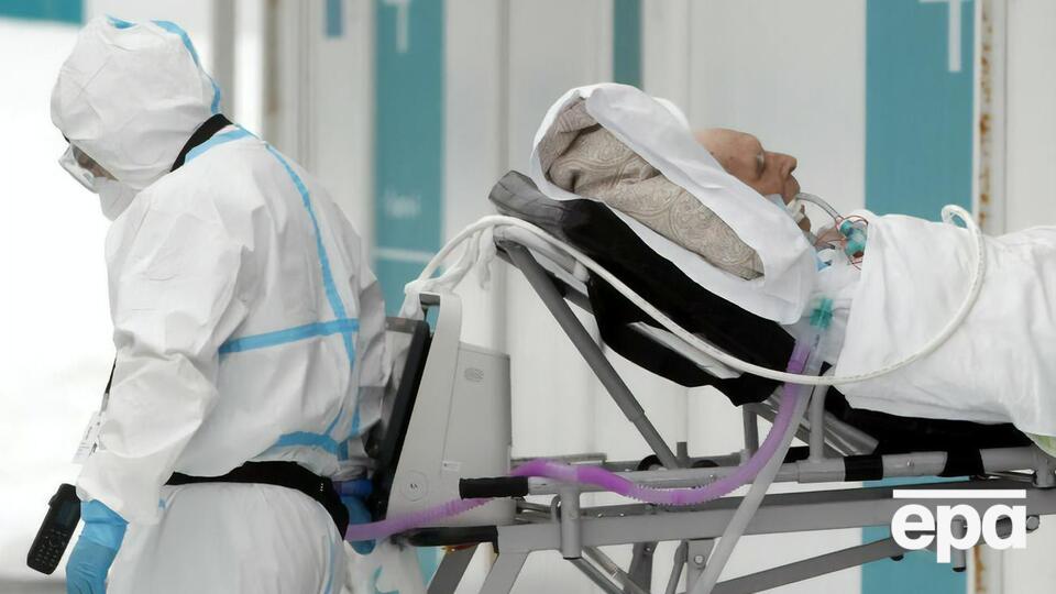 Эксперты называют главной причиной убыли населения РФ пандемию коронавируса