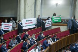 "Європейську солідарність" готові підтримати 25,2% українців, які мають намір голосувати та визначилися з вибором