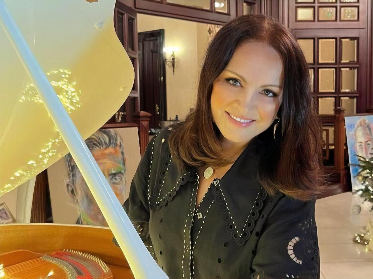 Ротару: Дякую&nbsp;сім'ї та всім, хто поруч зі мною! Бережіть себе та своїх близьких! Будьте здорові