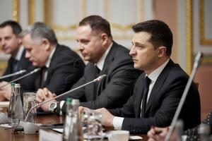 Зеленский: Мы никого с оружием к себе на землю не приглашаем