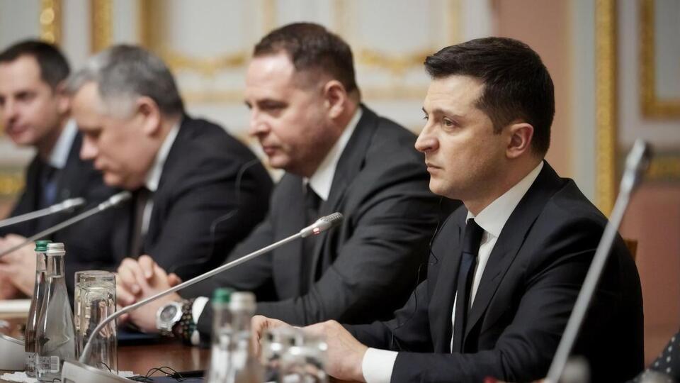 Зеленский: Мы никого с оружием к себе на землю не приглашаем