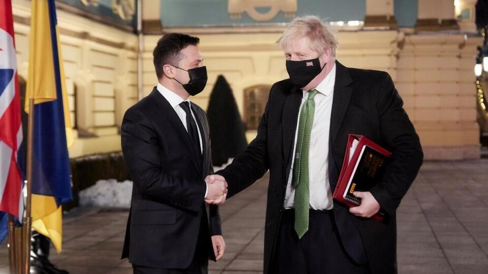 Инцидент произошел, когда Зеленский встречал Джонсона