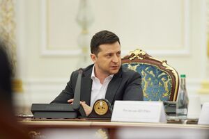 В Украины достаточно сил и вооружения, чтобы достойно защищать государство, отметил Зеленский