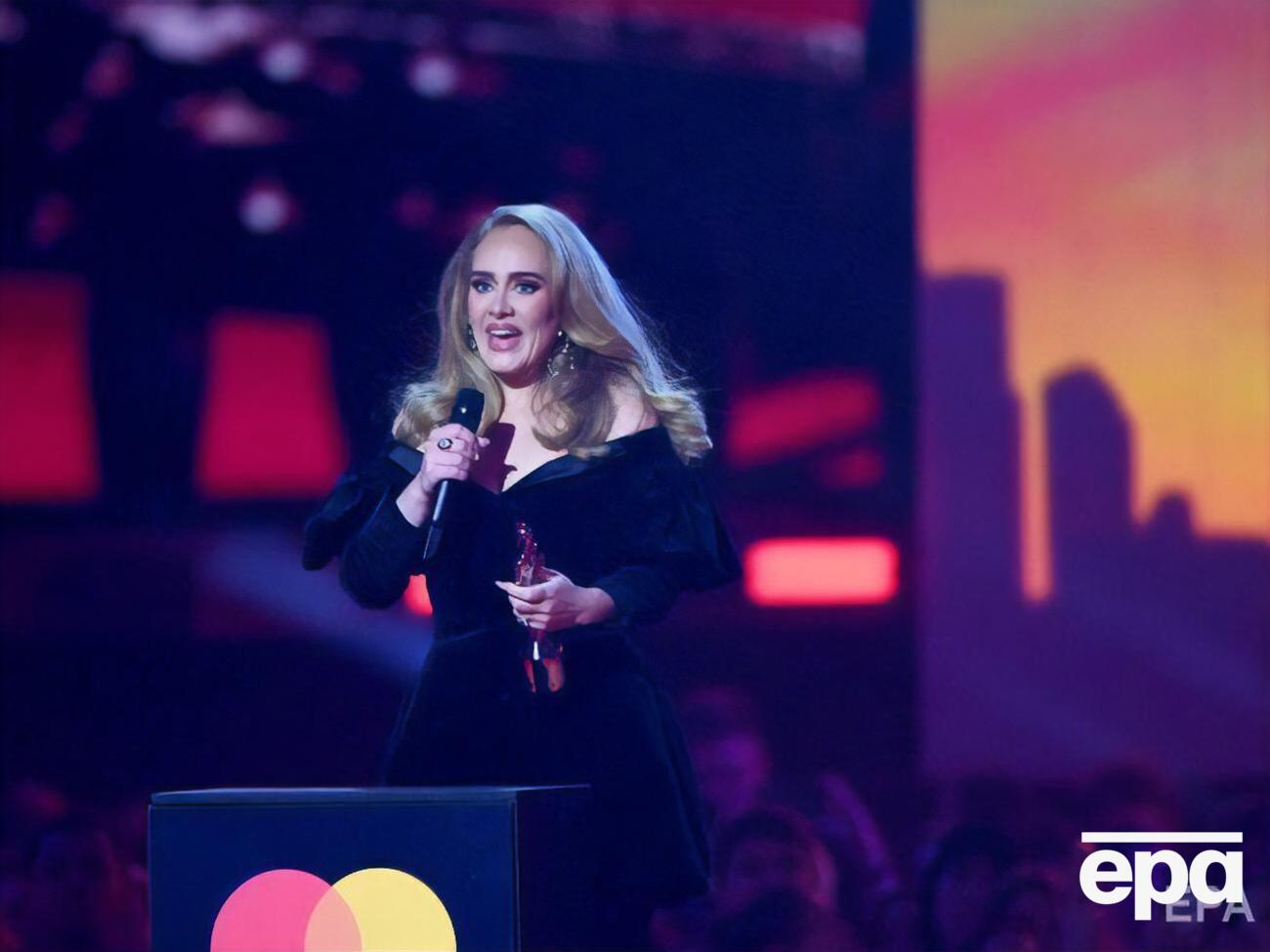 Адель стала тріумфаторкою премії Brit Awards 2022