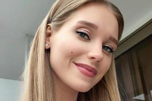 Асмус поскаржилася на брак сну