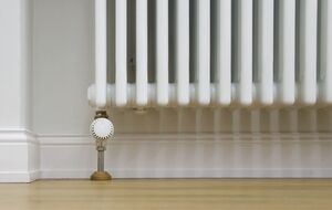 По мнению представителей отрасли, решение проблемы с отоплением зависит от действий киевских чиновников