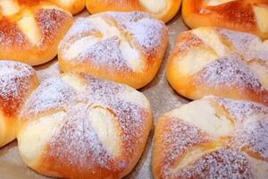 Для начинки понадобится 540 г творога