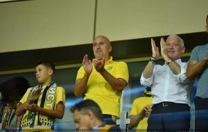 За даними "Інтерфакс-Україна", правоохоронці вже встановили, що Ярославський (у центрі) був на місці ДТП у момент події