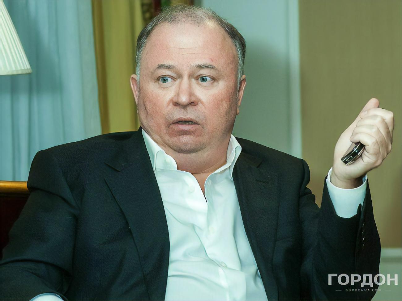 Альфред Кох был одним из тех, кто привел к "бряцанию оружием" в оккупированном Россией Крыму, убежден Андрей Караулов (на фото)