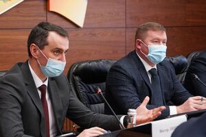 Виктор Ляшко (слева): Полтавская область имеет лучшие показатели охвата прививками против COVID-19 в целом и среди взрослого населения, в том числе среди групп риска 60+