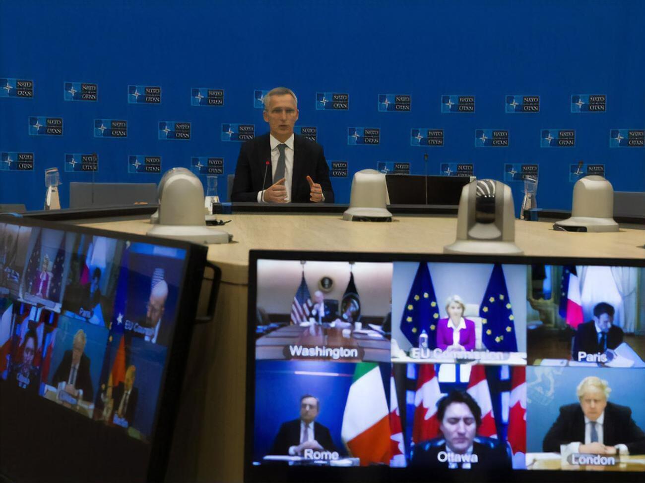 Лідери США, ЄС та НАТО 11 лютого провели відеоконференцію щодо ситуації з Україною