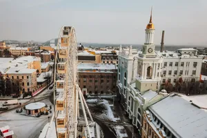 Страны массово призывают своих граждан покидать Украину