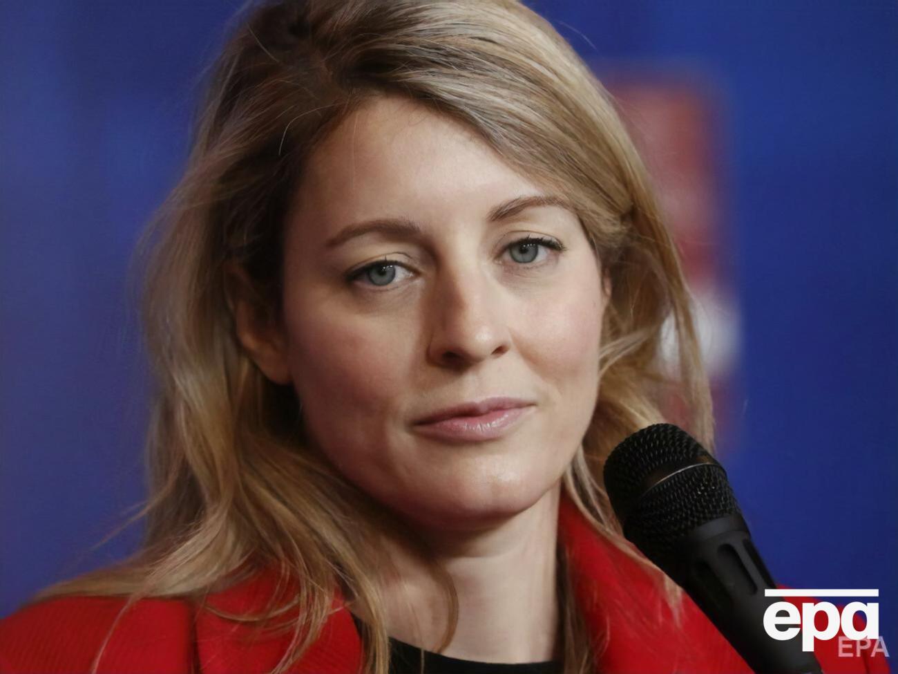 Жоли:&nbsp;Я призываю всех канадцев в Украине принять необходимые меры, чтобы покинуть страну сейчас