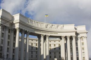 Украинская дипломатия круглосуточно находится на связи со всеми ключевыми партнерами, отметили в МИД