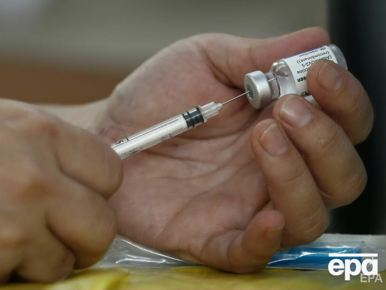 Вакцинация в Украине началась 24 февраля