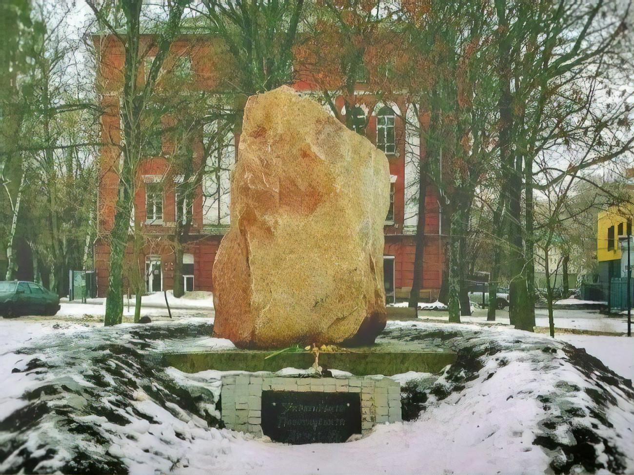 Сліди вандалізму вже прибрали