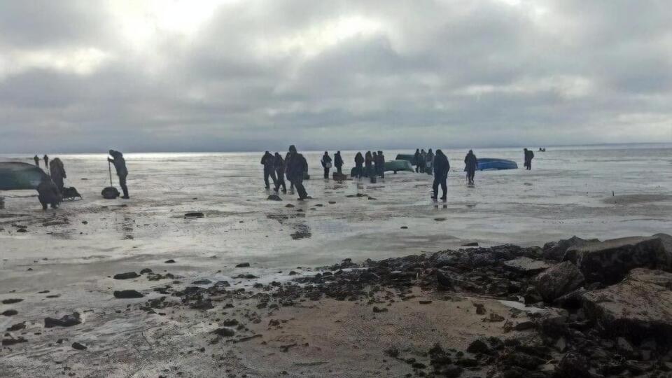 Льдина с рыбаками дрейфовала в направлении Полтавской области