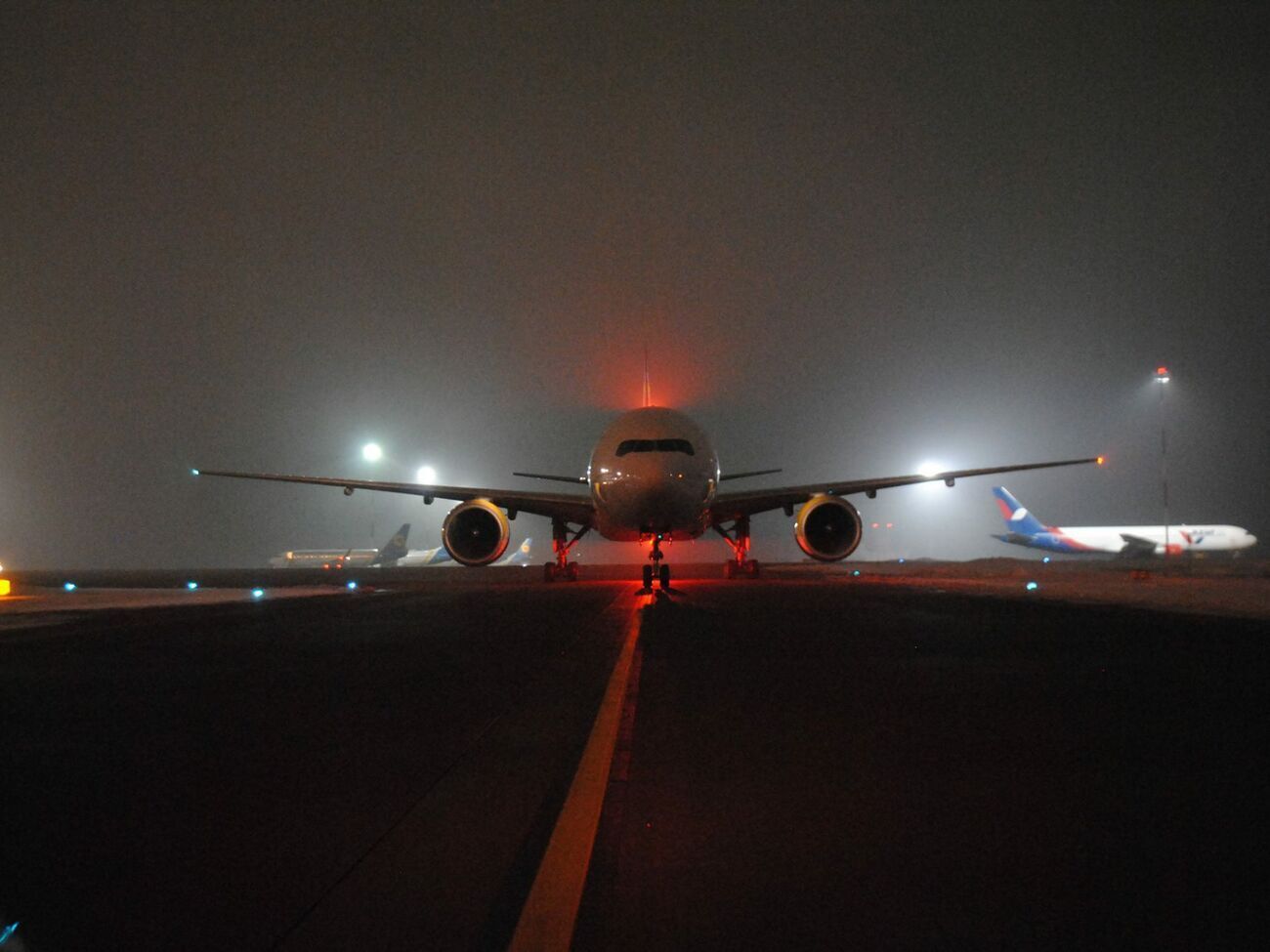 Україна не бачить сенсу закривати небо, заявив Подоляк