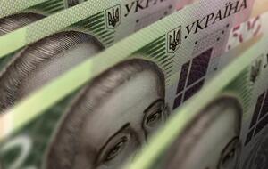 Курс гривны к основным валютам понизился