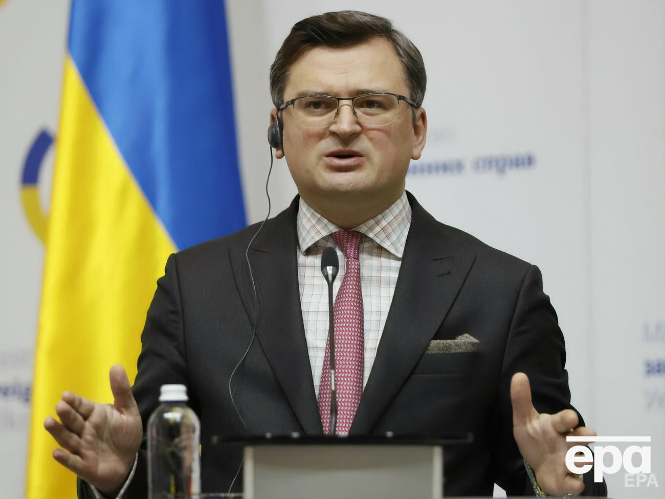 Кулеба: Продовжуємо активно координувати зусилля задля захисту України