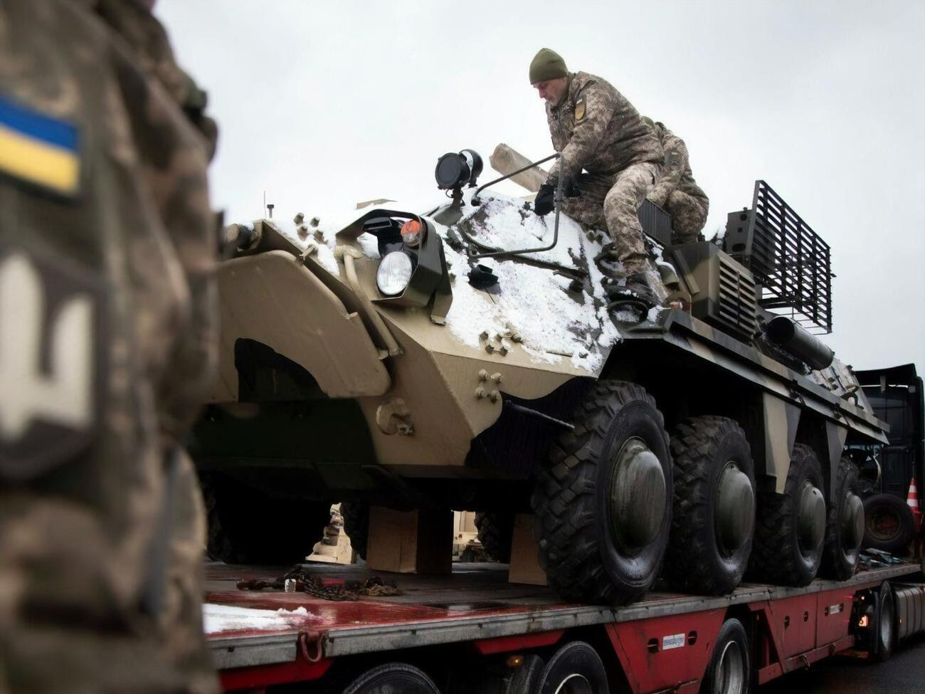 Оснащення ЗСУ новітніми засобами збройної боротьби вплине на трансформацію системи застосування військ, зазначив Залужний