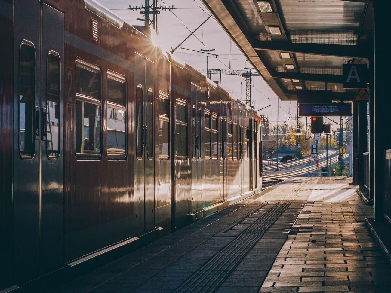 Из-за инцидента движение транспорта перекрыли