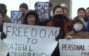 Среди требований митингующих – объявление импичмента президенту Казахстана Токаеву